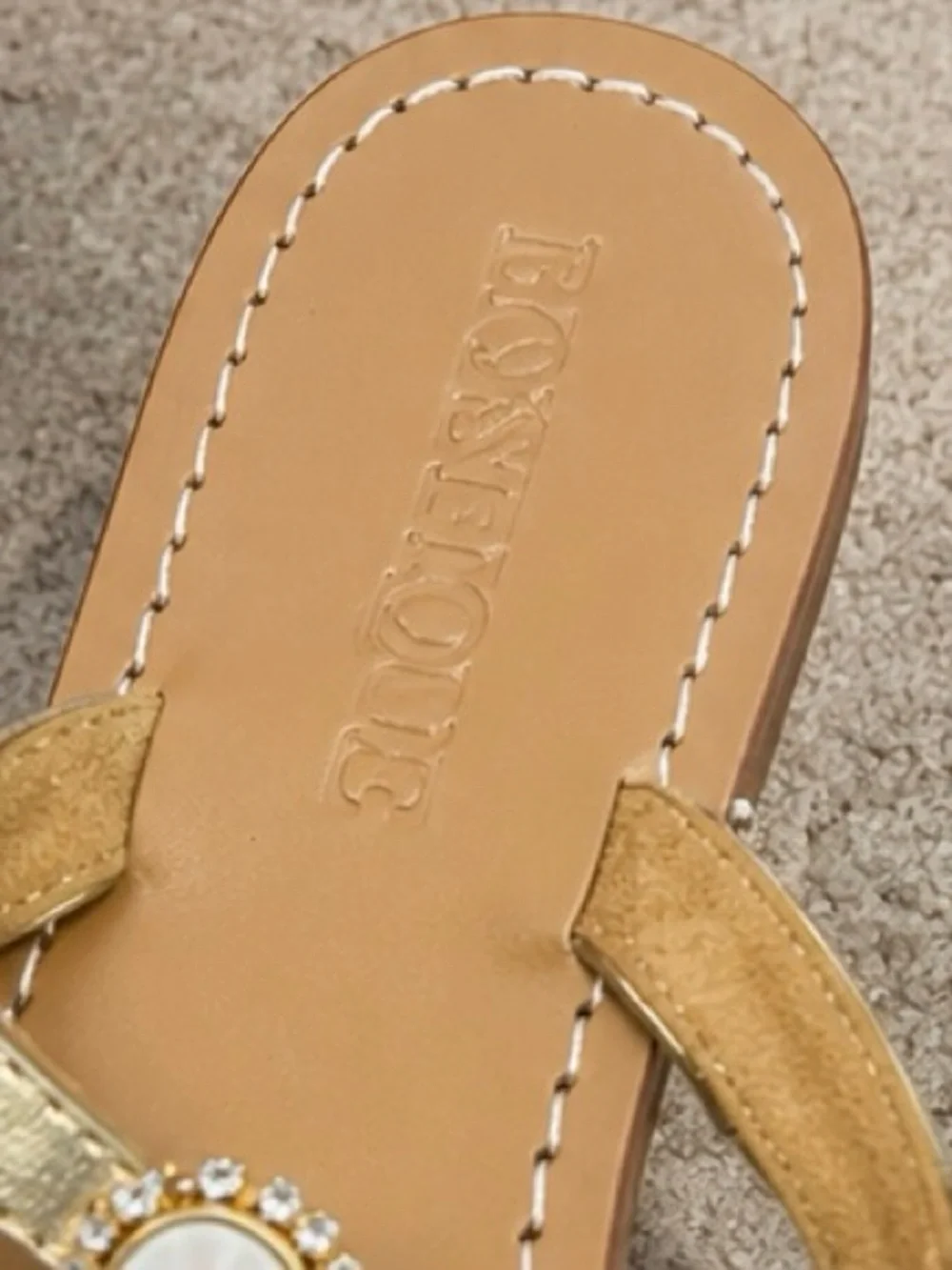 Mystique Embellished Gold Thong Sandals | Rhinestone Shell Accent | Sz 8